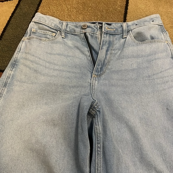 Jeans - Picture 2 of 4